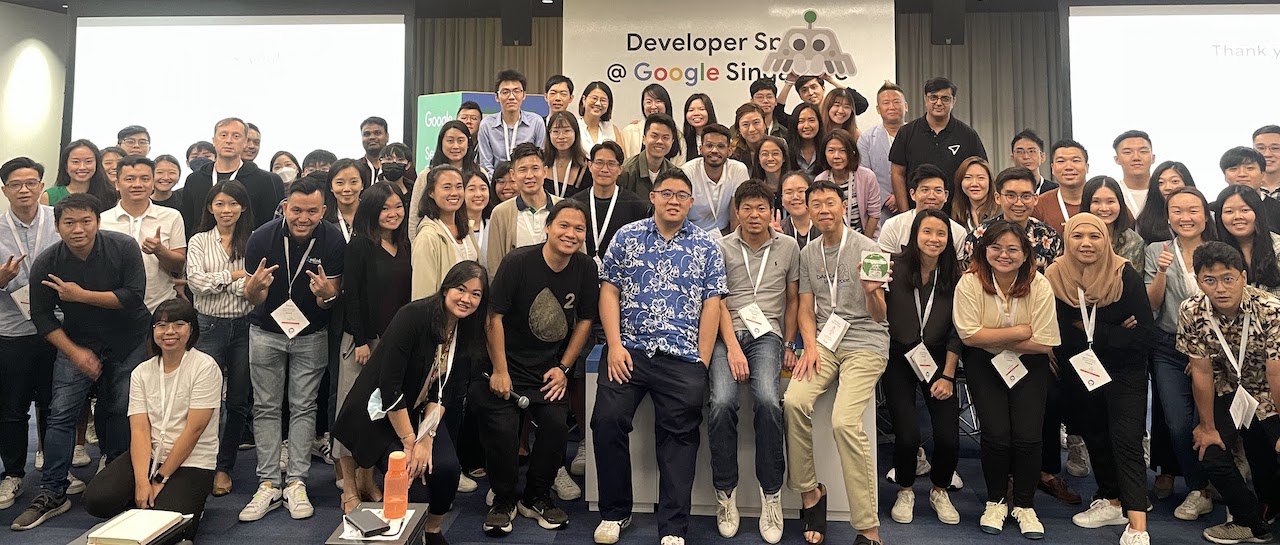 Group photo of the attendees of the Search Central Live Singapore event.