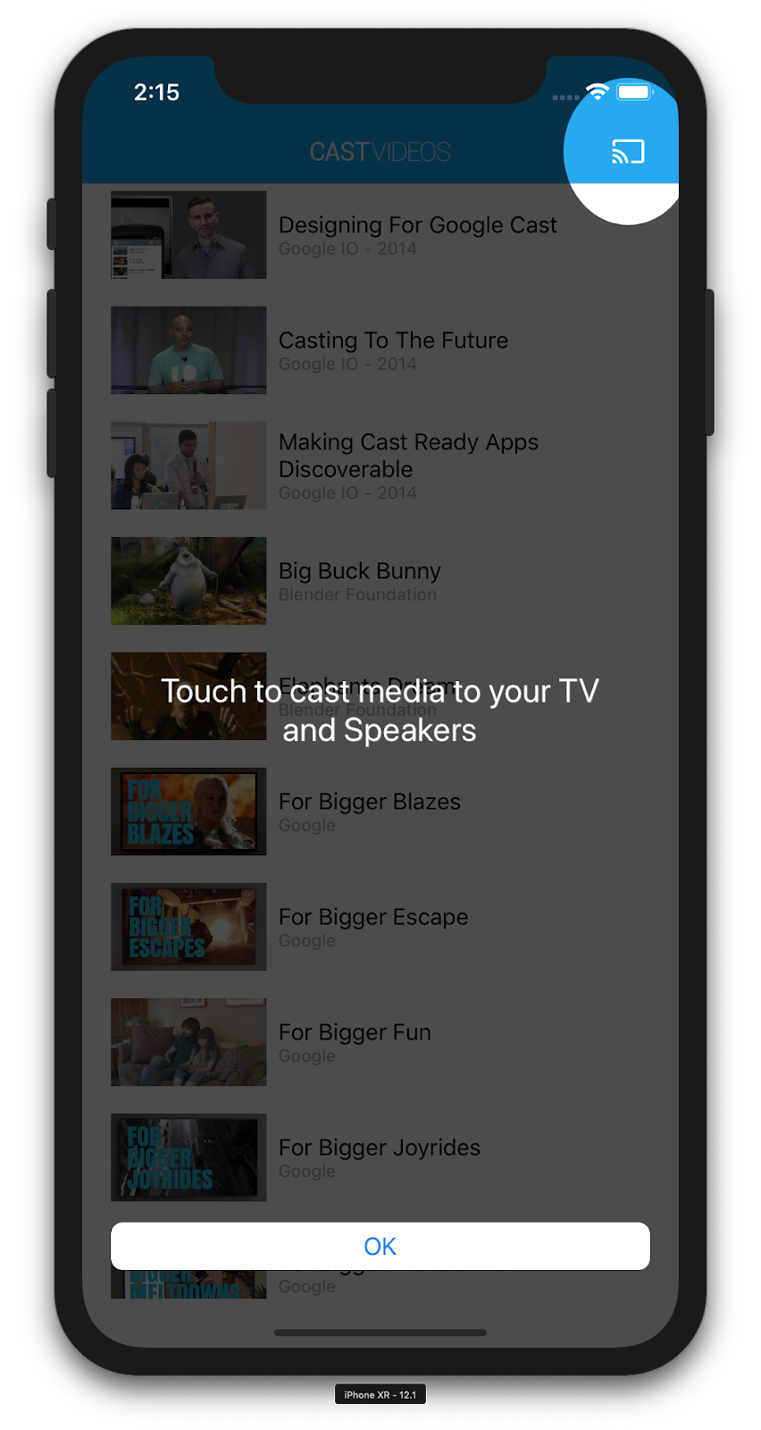 运行 CastVideos 应用的 iPhone 的插图，该应用带有“投射”按钮叠加层，其中突出显示了“投射”按钮并显示“触摸可将媒体投放到电视和音响设备”消息