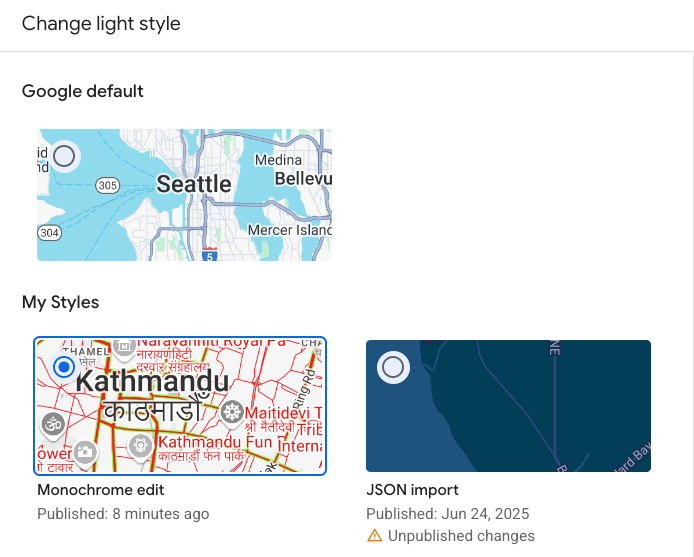 Memilih gaya peta untuk mode terang