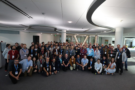 Esperti di prodotto Oro di Strumenti per i Webmaster in occasione del summit globale di quest'anno a Sunnyvale.