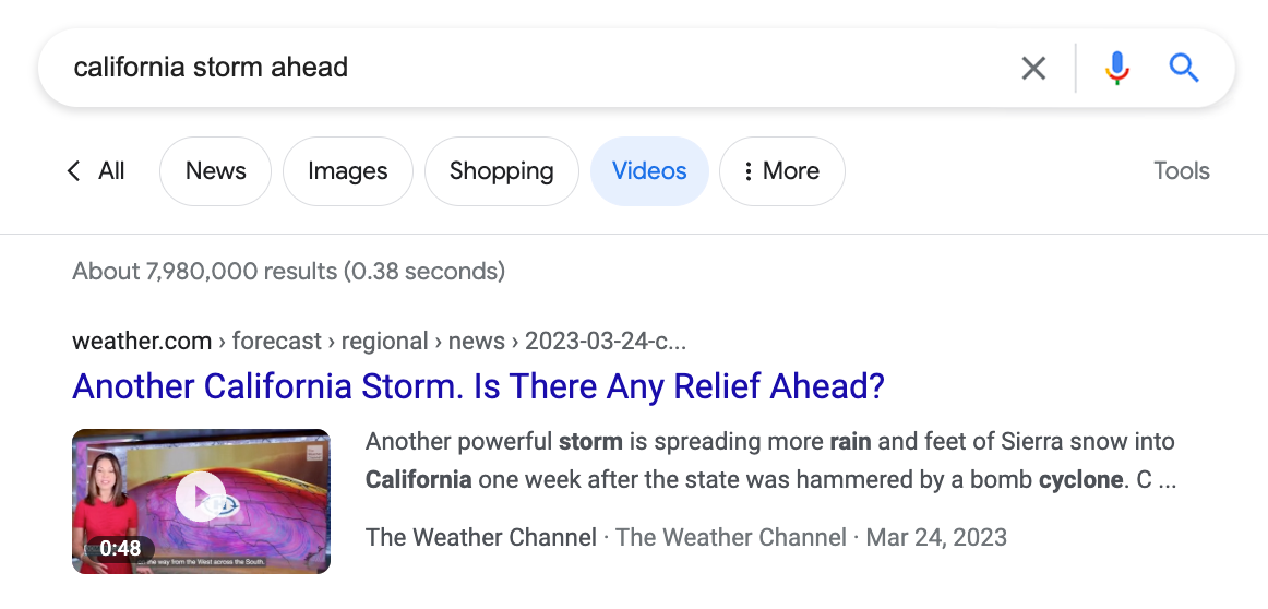 Weather.com が Google 検索の動画検索結果として表示されている