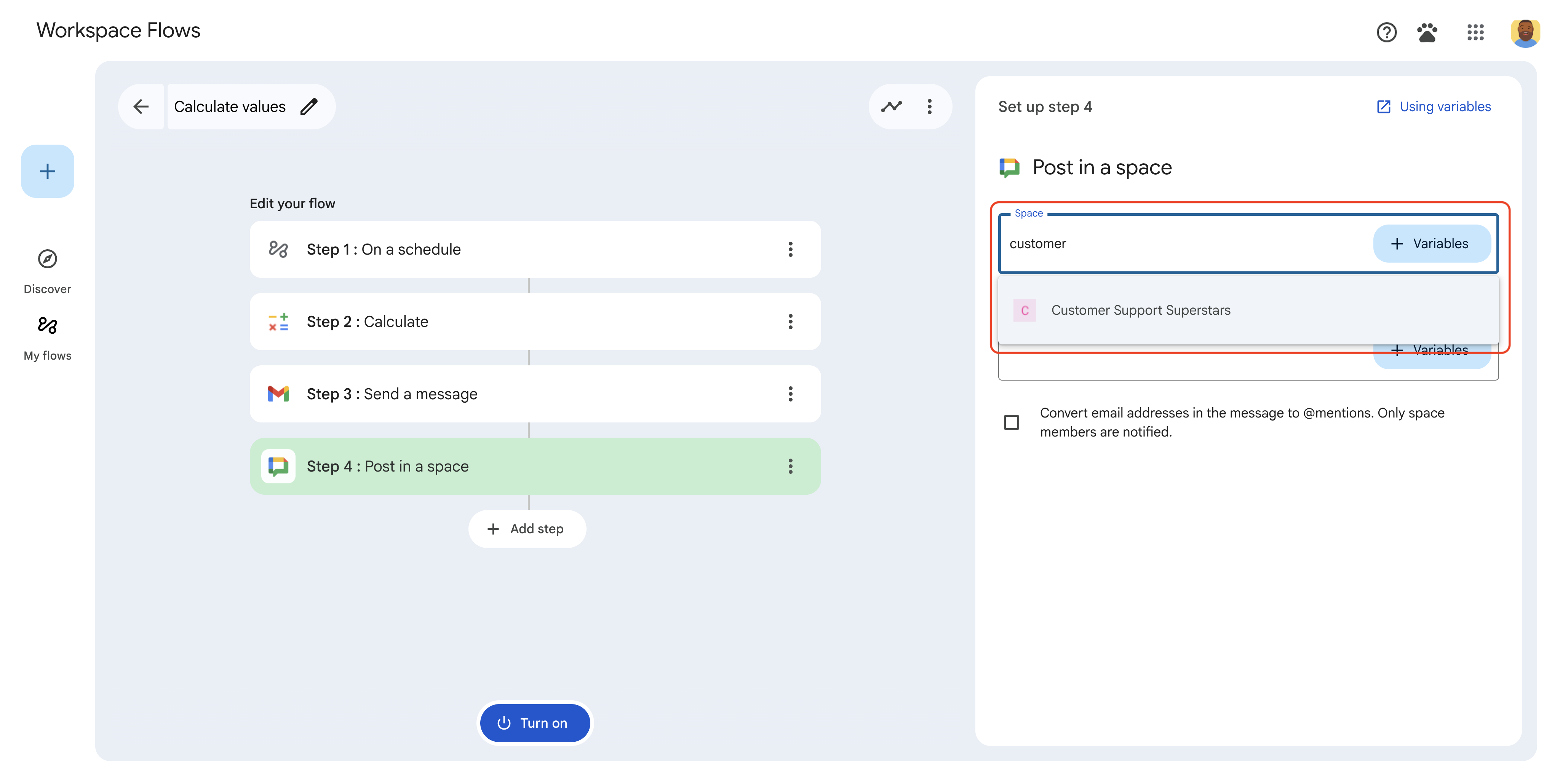 Suggerimenti di completamento automatico per uno spazio Google Chat.